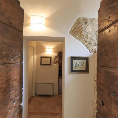 Guest house Casa Rosati 3*